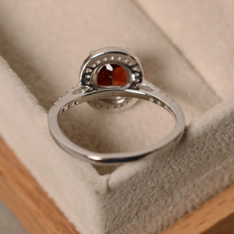 1.50 Ct Oval Cut Red Garnet Halo Diamond Engagement Ring In 925 Sterling Silver