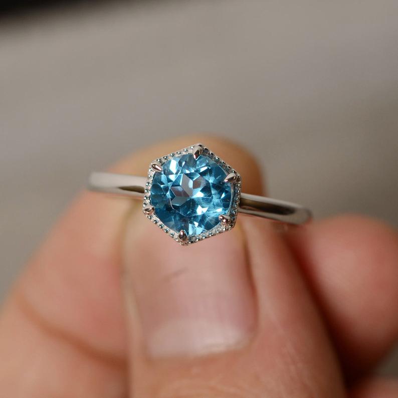 1 Ct Round Cut Blue Topaz 925 Sterling Silver Solitaire November Birthstone Ring