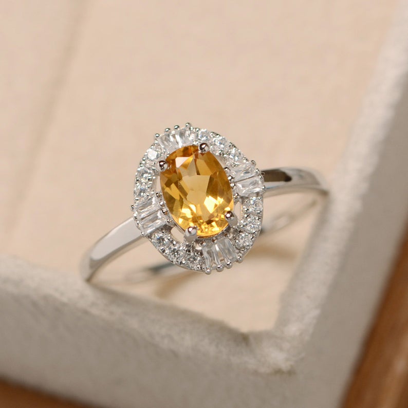 1.75 Ct Oval Cut Yellow Citrine 925 Sterling Silver Cluster Anniversary Gift Ring For Her