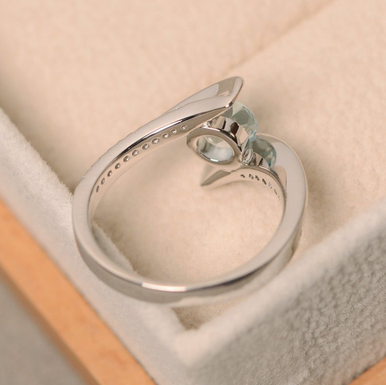 1.20 Ct Round Cut Aquamarine & CZ Bypass Promise Gift Ring In 925 Sterling Silver