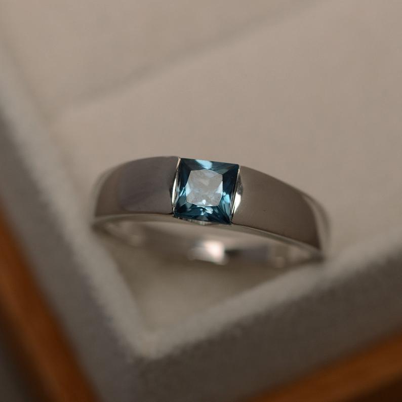 1 Ct Princess Cut London Blue Topaz 925 Sterling Silver Solitaire December Birthstone Ring