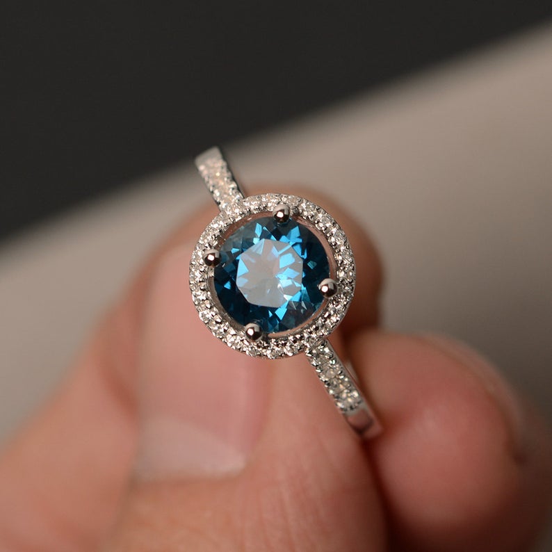 1.25 Ct Round Cut London Blue Topaz 925 Sterling Silver Halo Engagement Ring