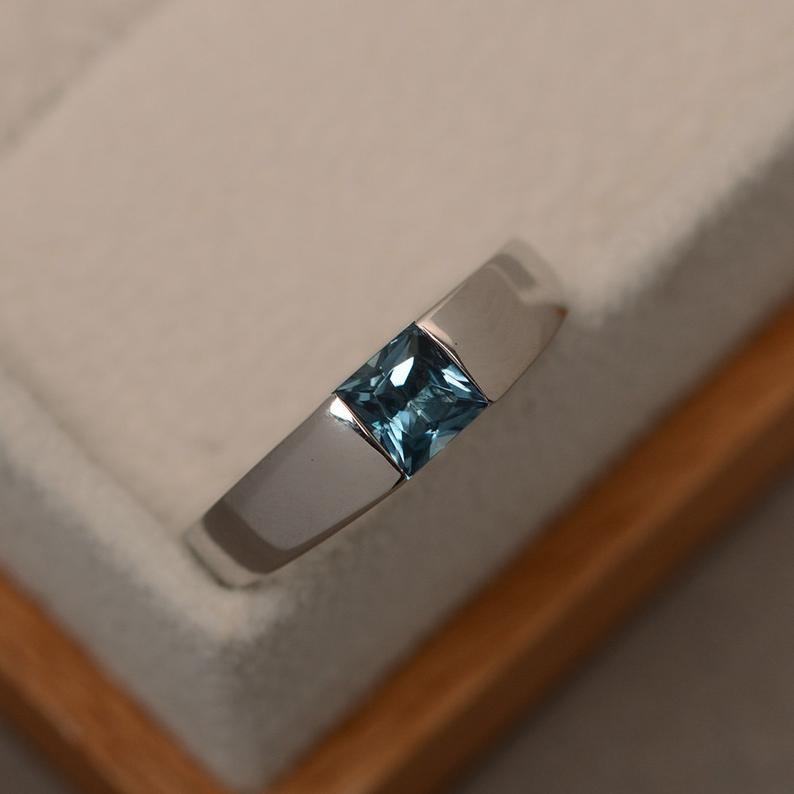 1 Ct Princess Cut London Blue Topaz 925 Sterling Silver Solitaire December Birthstone Ring