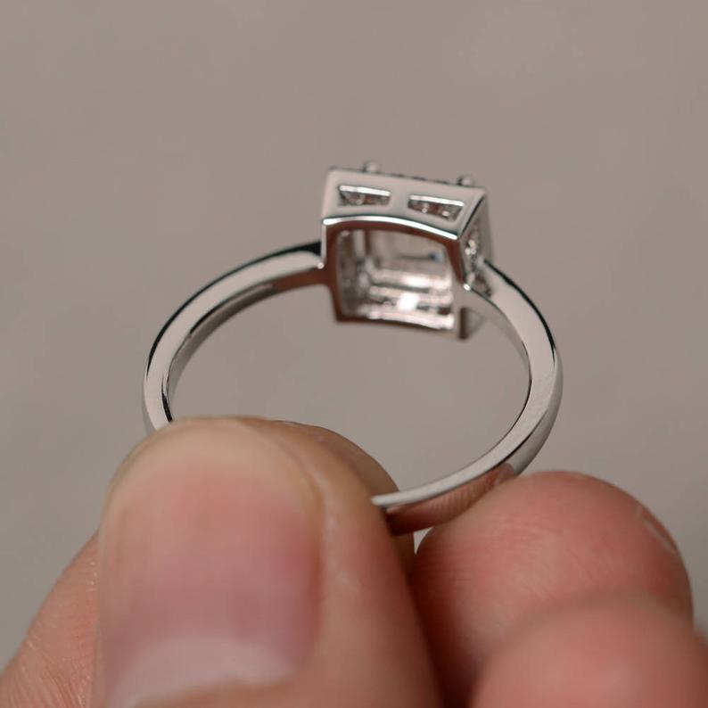 1.50 Ct Princess Cut Peach Morganite Halo Engagement Ring In 925 Sterling Silver