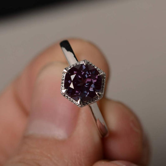 1.50 Ct Round Cut Alexandrite Solitaire Anniversary Gift Ring In 925 Sterling Silver