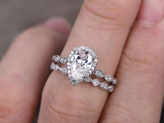 1 CT Pear Cut White Diamond White Gold Over On 925 Sterling Silver Bridal Wedding Ring Set - atjewels.in
