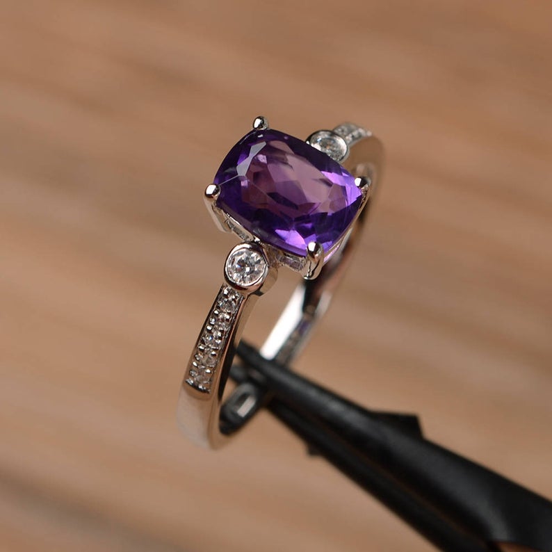 1.50 Ct Cushion Cut Purple Amethyst 925 Sterling Silver Solitaire W/Accents Anniversary Ring