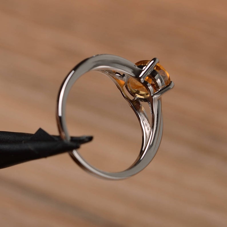 1.25 Ct Oval Cut Yellow Citrine 925 Sterling Silver Solitaire W/Accents November Birthstone Ring