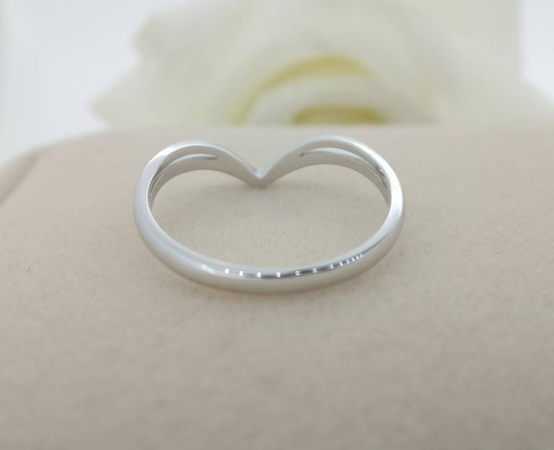 0.50 Ct Round Cut Diamond Half Eternity V-Shaped Engagement Band Ring In 925 Sterling Silver