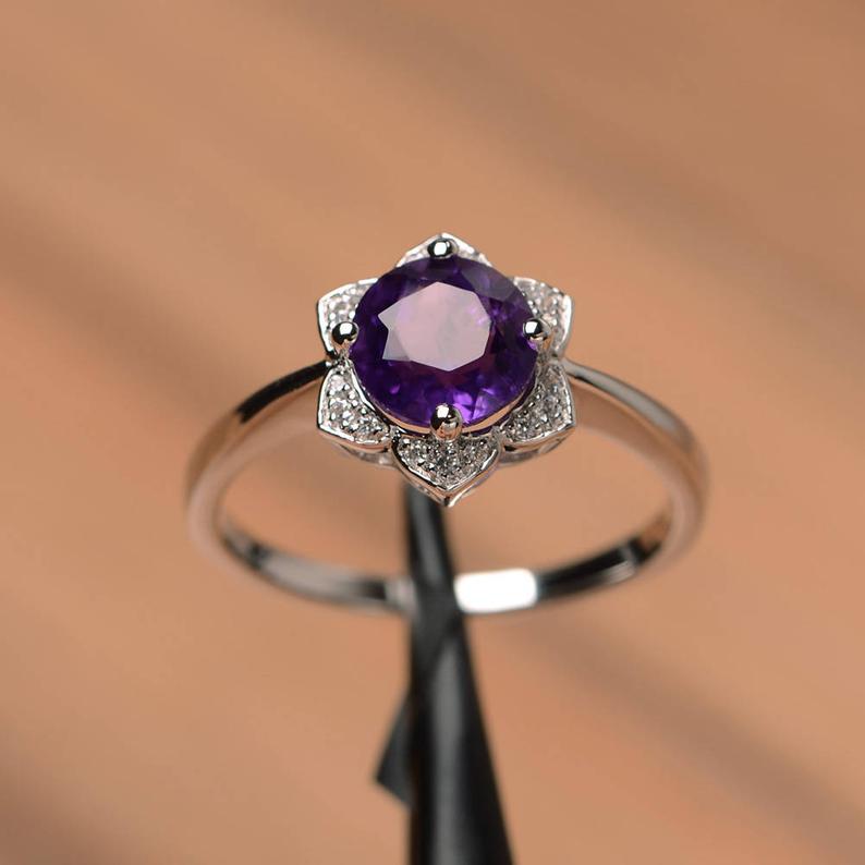 1.20 Ct Round Cut Purple Amethyst 925 Sterling Silver Lotus Anniversary Gift Ring
