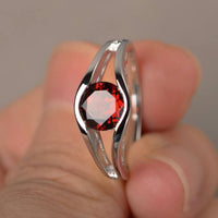 1 Ct Round Cut Red Garnet 925 Sterling Silver Solitaire Split Shank Anniversary Gift ring