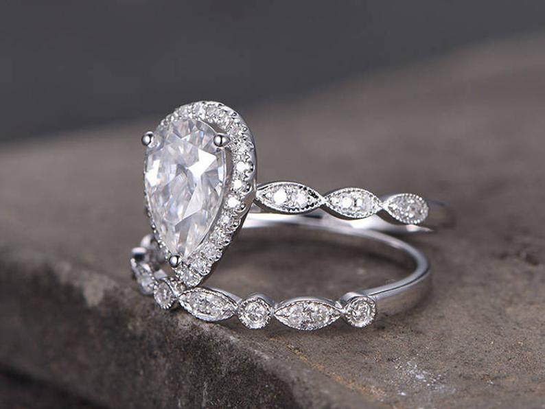 1 CT Pear Cut White Diamond White Gold Over On 925 Sterling Silver Bridal Wedding Ring Set - atjewels.in