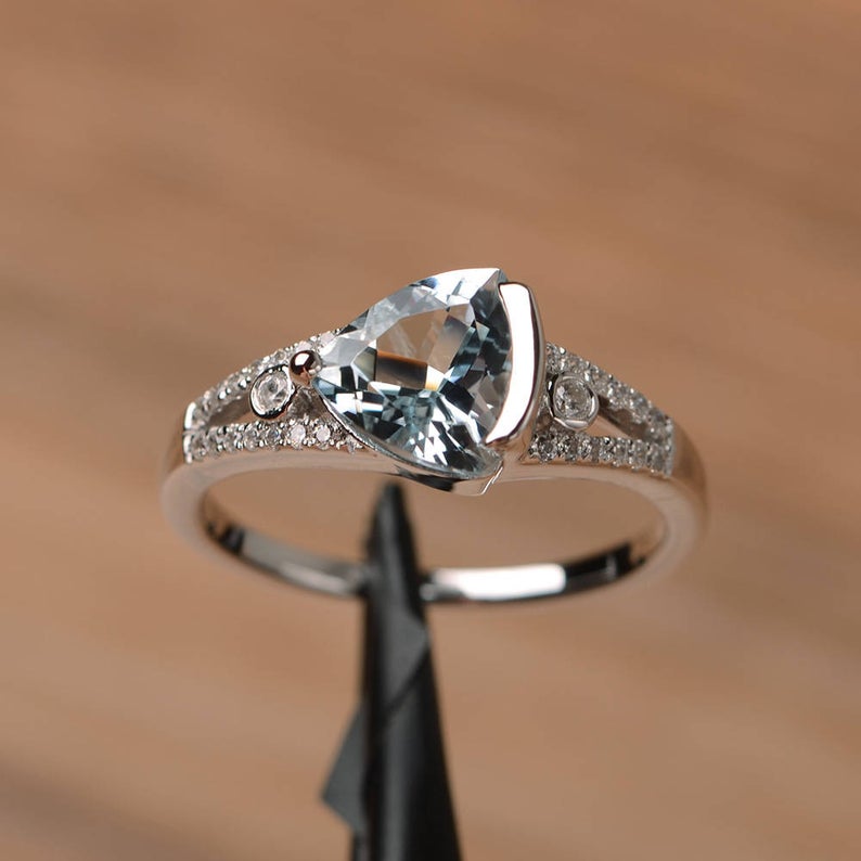 1.25 Ct Trillion Cut Aquamarine Solitaire W/Accents Anniversary Gift Ring In 925 Sterling Silver