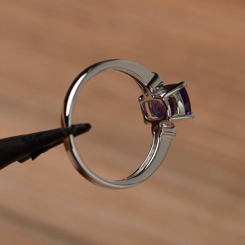 1.50 Ct Cushion Cut Purple Amethyst 925 Sterling Silver Solitaire W/Accents Anniversary Ring