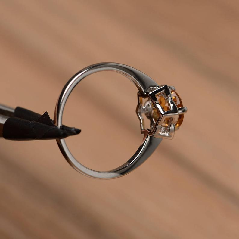 1.50 Ct Round Cut Yellow Citrine 925 Sterling Silver Floral Engagement Ring