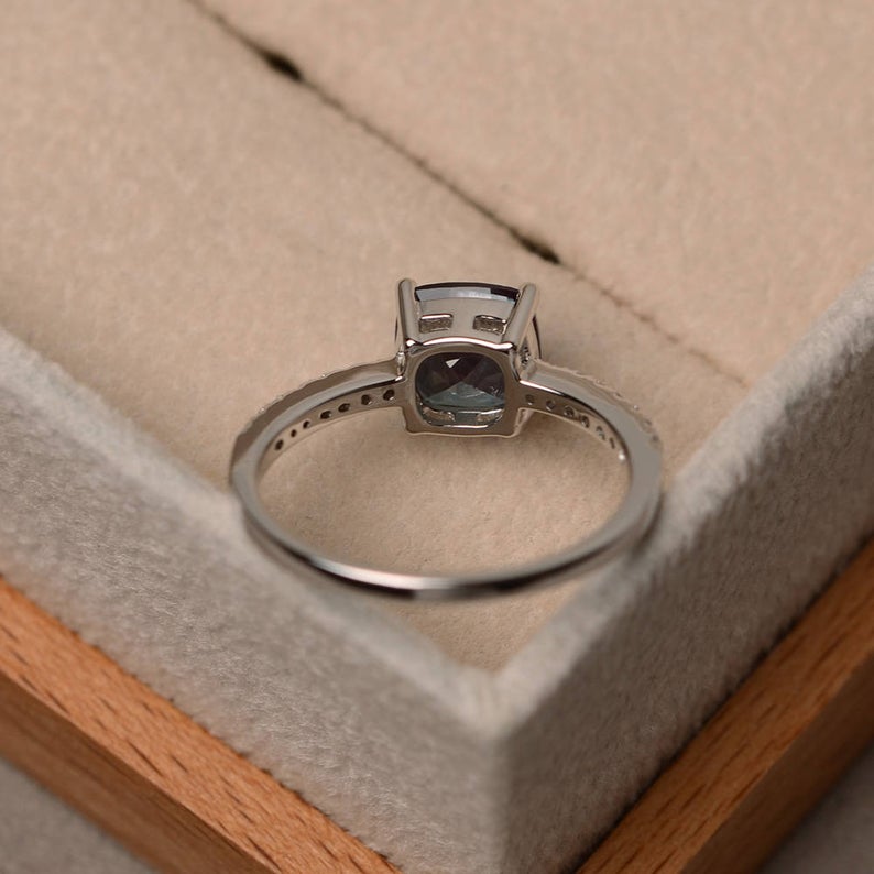 1.50 Ct Cushion Cut Alexandrite 925 Sterling Silver Solitaire W/Accents Wedding Ring