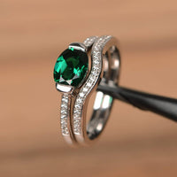 1.75 Ct Oval Cut Green Emerald 925 Sterling Silver Solitaire W/Accents Bridal Wedding Ring Set