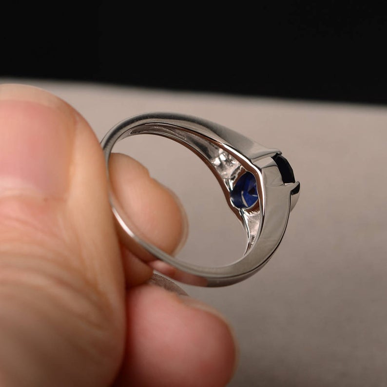 1.20 Ct Oval Cut Blue Sapphire 925 Sterling Silver Solitaire Anniversary Gift Ring