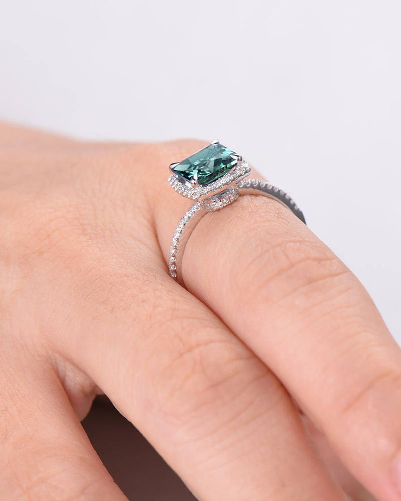 2.75 Ct Cushion Cut Green Emerald 925 Sterling Silver Halo Anniversary Gift Ring