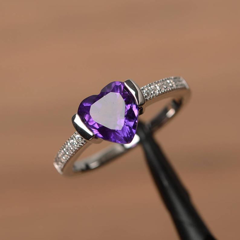 1.75 Ct Heart Cut Purple Amethyst Solitaire W/Accents Proposal Ring In 925 Sterling Silver
