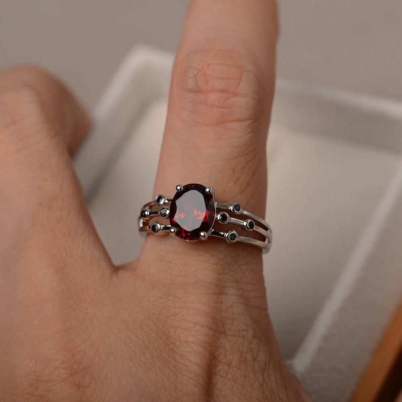 1.75 Ct Oval Cut Red Garnet & Round Black CZ Unique Anniversary Gift Ring In 925 Sterling Silver