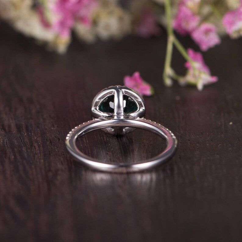 1.75 Ct Round Cut Green Emerald 925 Sterling Silver Halo Anniversary Gift Ring For Her