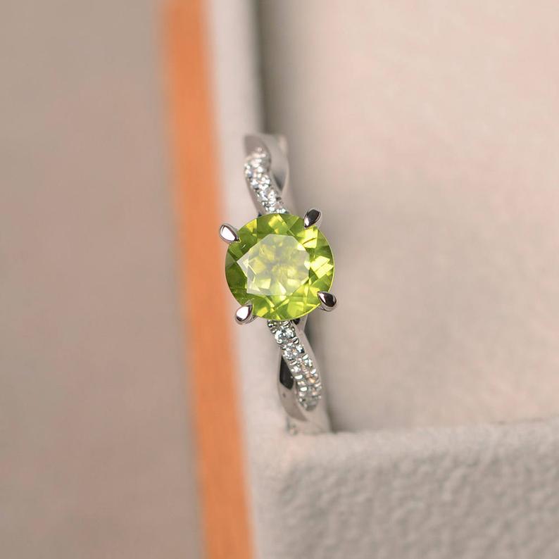 1.20 Ct Round Cut Green Peridot & White CZ 925 Sterling Silver Infinity Promise Ring