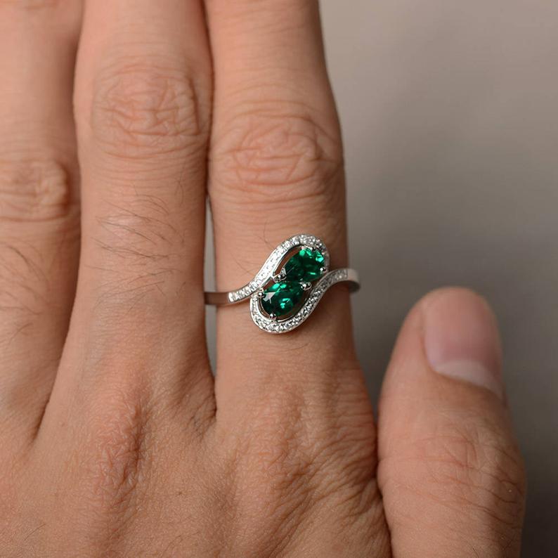 2.50 Ct Pear Cut Green Emerald & White CZ Bypass Promise Ring In 925 Sterling Silver