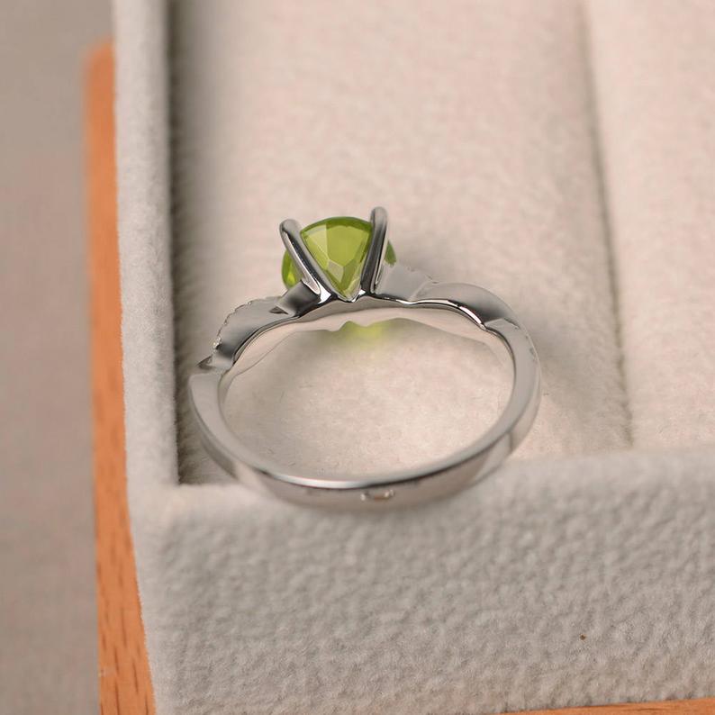 1.20 Ct Round Cut Green Peridot & White CZ 925 Sterling Silver Infinity Promise Ring