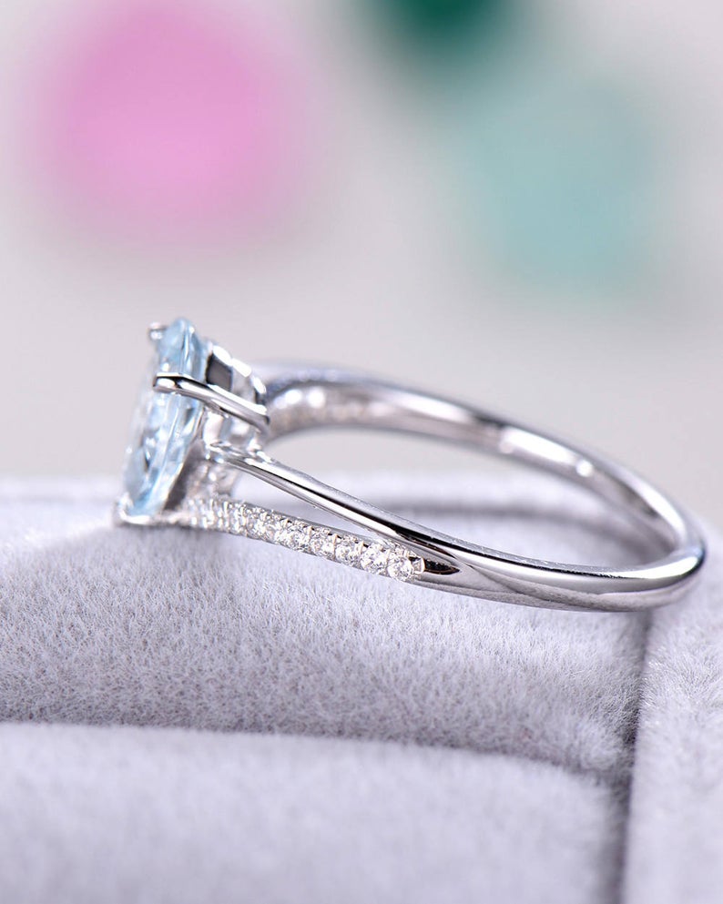 1.25 Ct Pear Cut Aquamarine Split Shank Solitaire Anniversary Gift Ring In 925 Sterling Silver