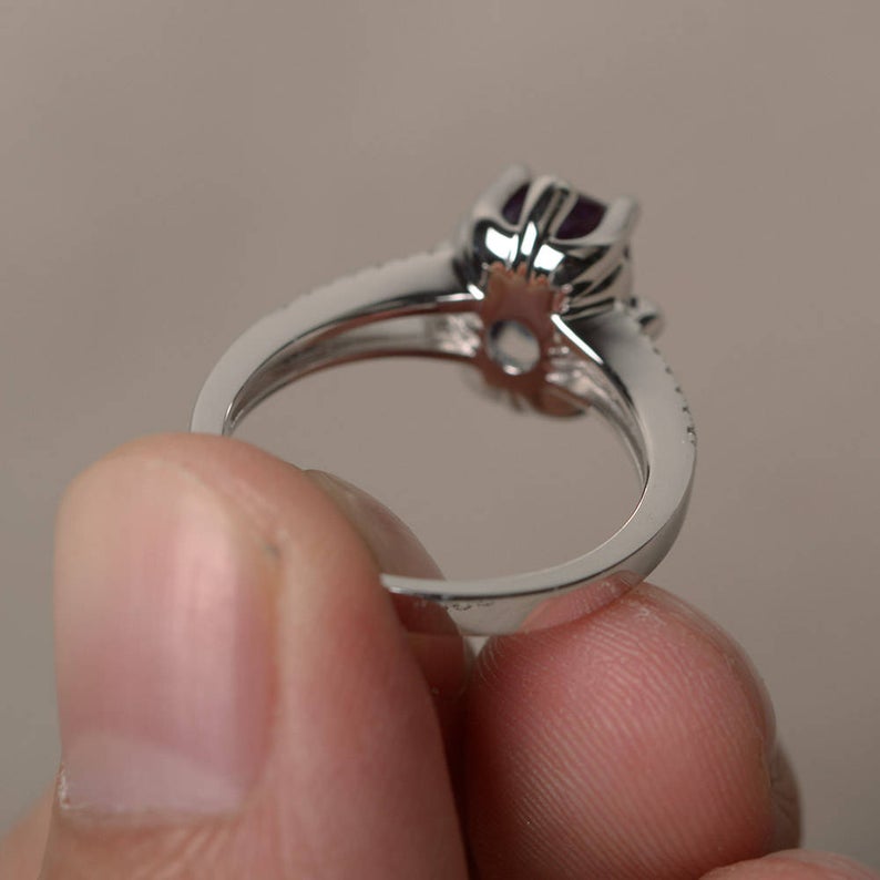 2.50 Ct Cushion Cut Alexandrite Solitaire W/Accents Engagement Ring In 925 Sterling Silver