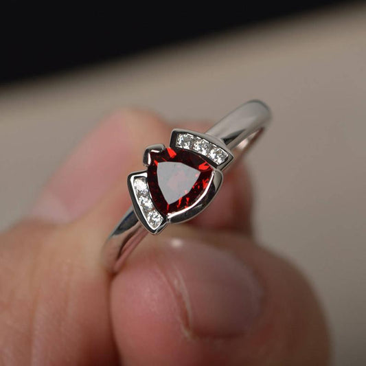 1.20 Ct Trillion Cut Red Garnet & Round Cz Unique Promise Ring In 925 Sterling Silver