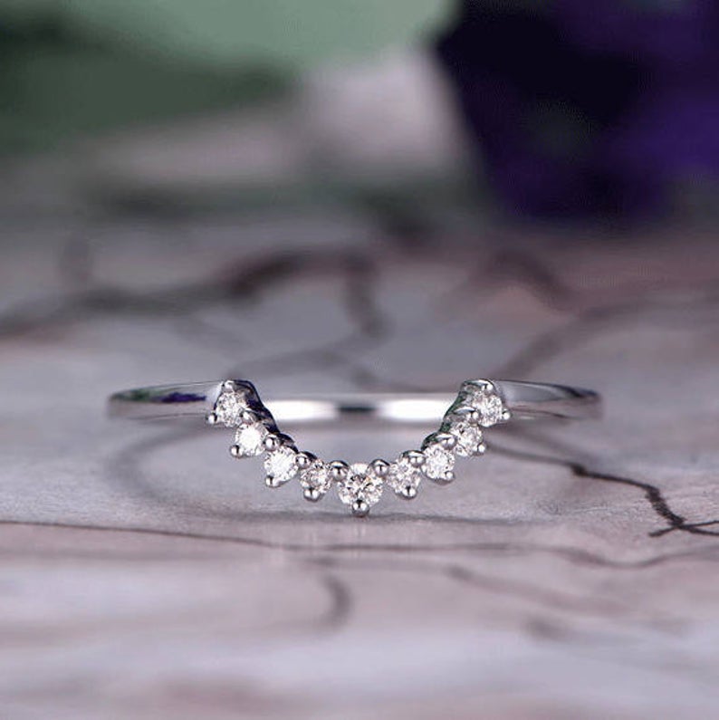 U shaped ring band sales