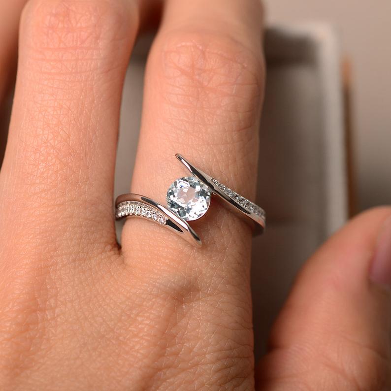1.20 Ct Round Cut Aquamarine & CZ Bypass Promise Gift Ring In 925 Sterling Silver