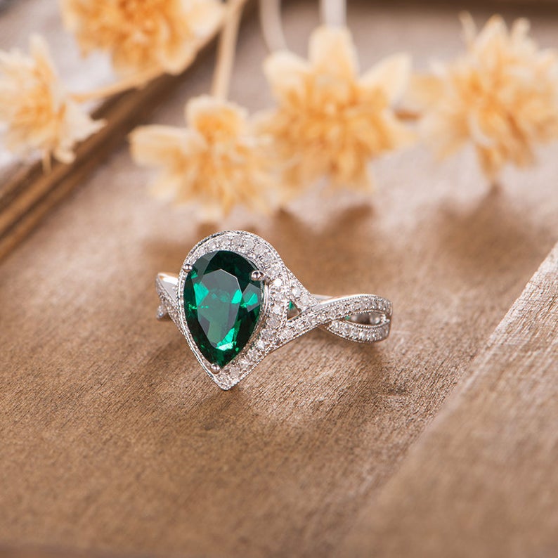 1 CT Pear Cut Green Emerald Diamond 925 Sterling Silver Infinity Band Bridal Women Ring