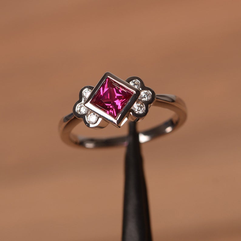 1.20 Ct Princess Cut Red Ruby 925 Sterling Silver Unique Solitaire W/Accents Promise Ring