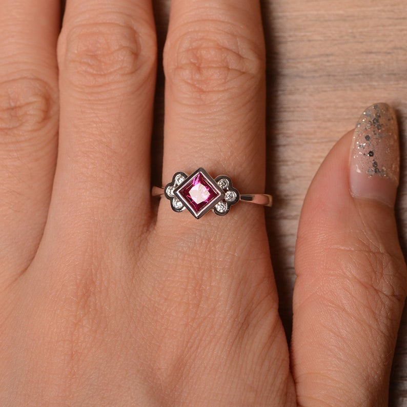 1.20 Ct Princess Cut Red Ruby 925 Sterling Silver Unique Solitaire W/Accents Promise Ring