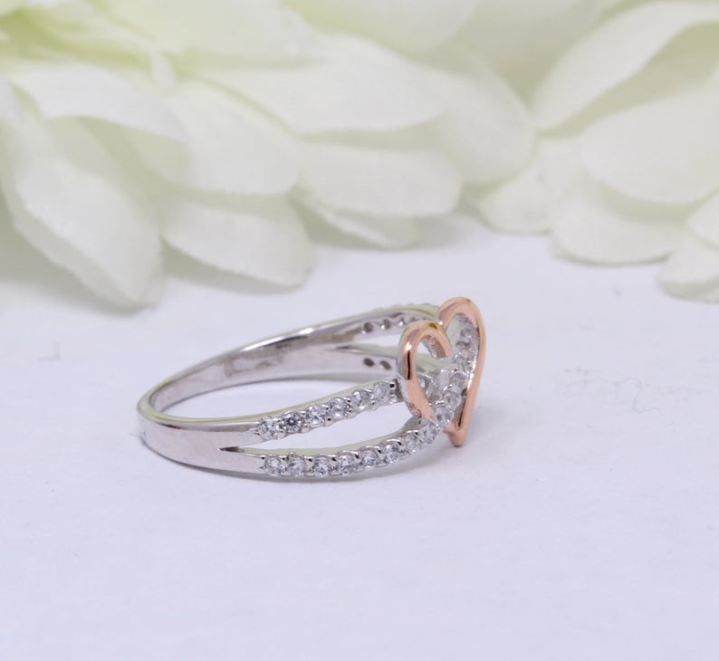1.50 Ct Round Cut Diamond Two Tone 925 Sterling Silver Crisscross Crossover Promise Heart Ring