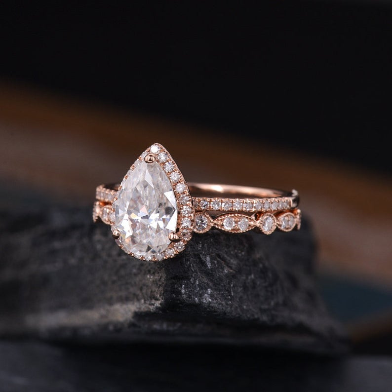 1 CT Pear Cut Diamond Rose Gold Over On 925 Sterling Silver Halo Wedding Bridal Ring Set