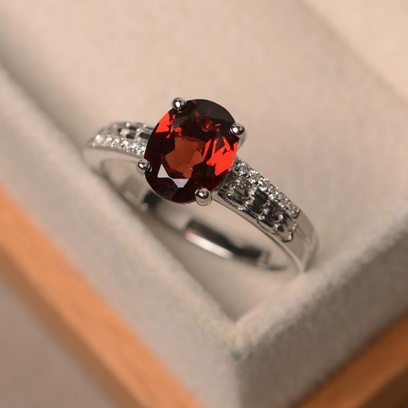 1.20 Ct Oval Cut Red Garnet 925 Sterling Silver Solitaire W/Accents Anniversary Gift Ring