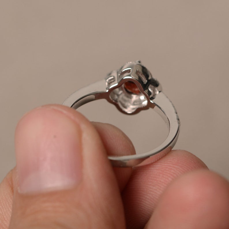 1 CT Round Cut 925 Sterling Silver Red Garnet Halo Promise Engagement Ring