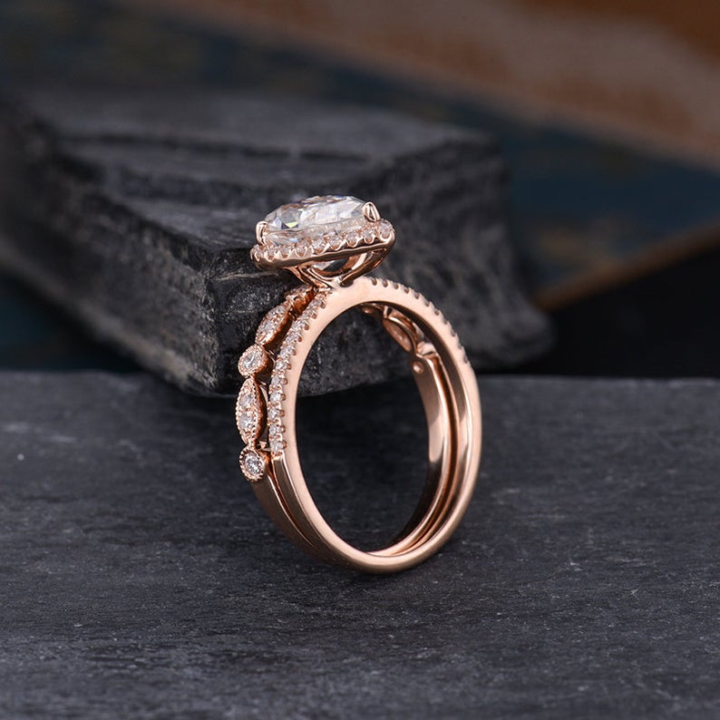 1 CT Pear Cut Diamond Rose Gold Over On 925 Sterling Silver Halo Wedding Bridal Ring Set