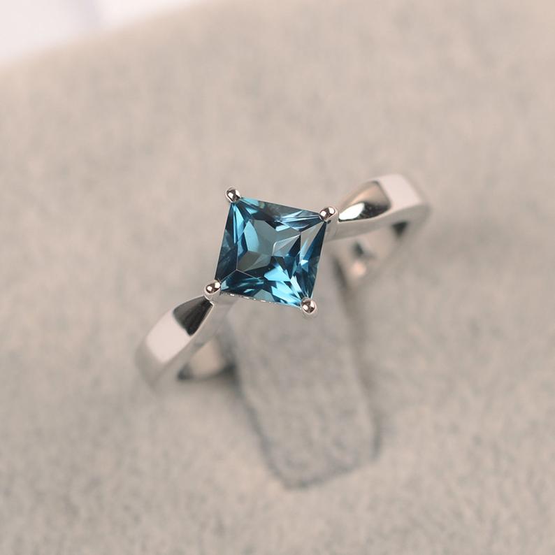 1 Ct Princess Cut London Blue Topaz 925 Sterling Silver Solitaire Engagement Ring