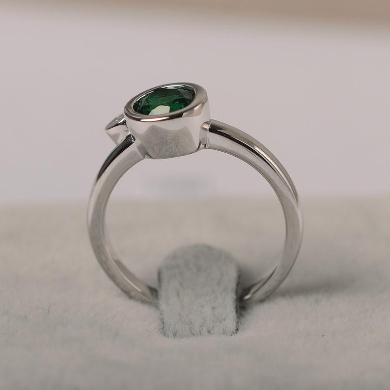 1 Ct Round Cut Green Emerald 925 Sterling Silver Two-Stone Promise Ring
