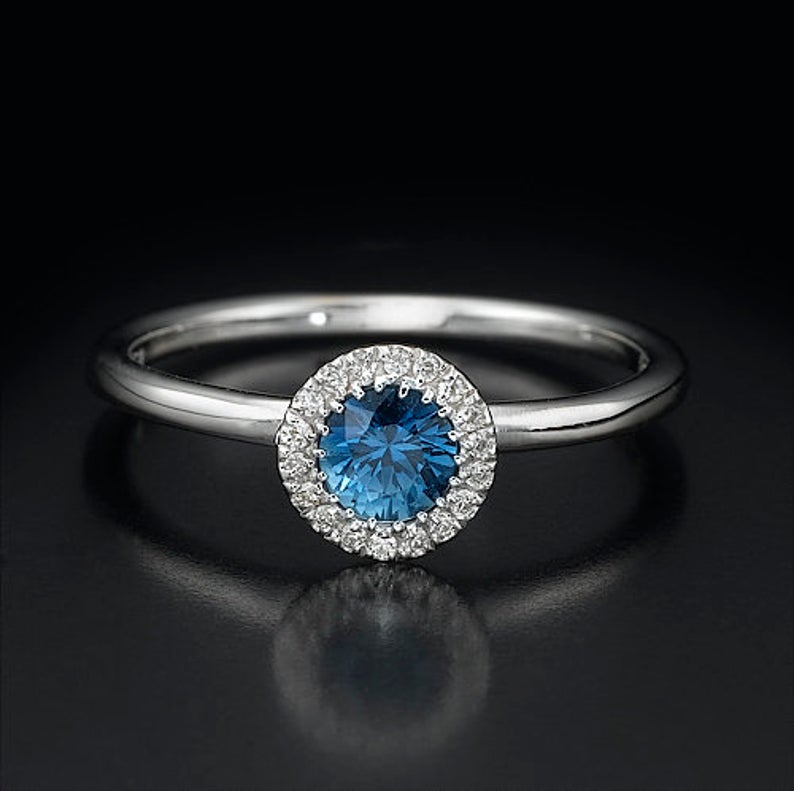 1 CT Round Cut Blue sapphire Diamond 925 Sterling Silver Halo Promise Ring