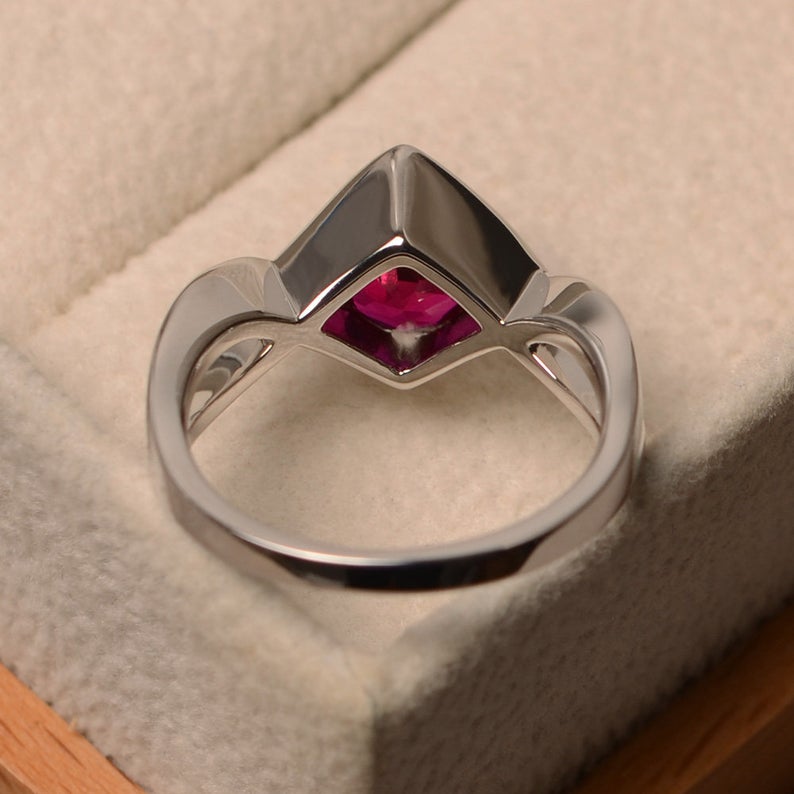 1.00 Ct Round Cut Red Ruby 925 Sterling Silver Infinity Anniversary/Promise Gift Ring