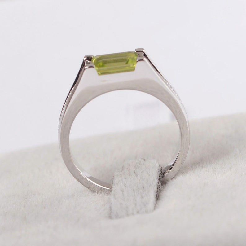 1.25 Ct Emerald Cut Green Peridot Solitaire W/Accents August Birthstone Ring In 925 Sterling Silver