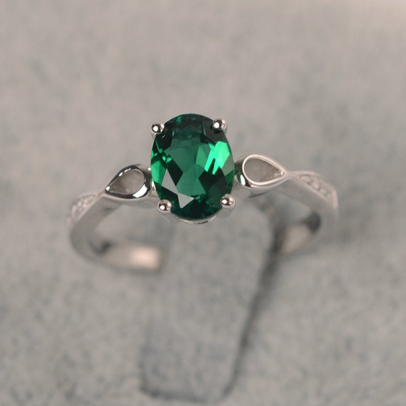 1.25 Ct Oval Cut Green Emerald 925 Sterling Silver Solitaire W/Accents Promise Ring