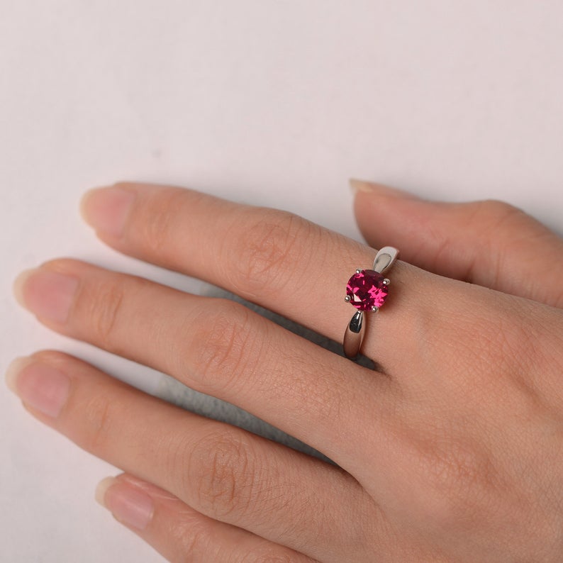 1 Ct Round Cut Red Ruby 925 Sterling Silver Proposal/Engagement Solitaire Ring - atjewels.in