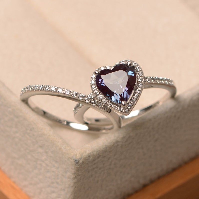 2.20 Ct Heart Cut Purple Alexandrite 925 Sterling Silver Wedding Bridal Ring Set